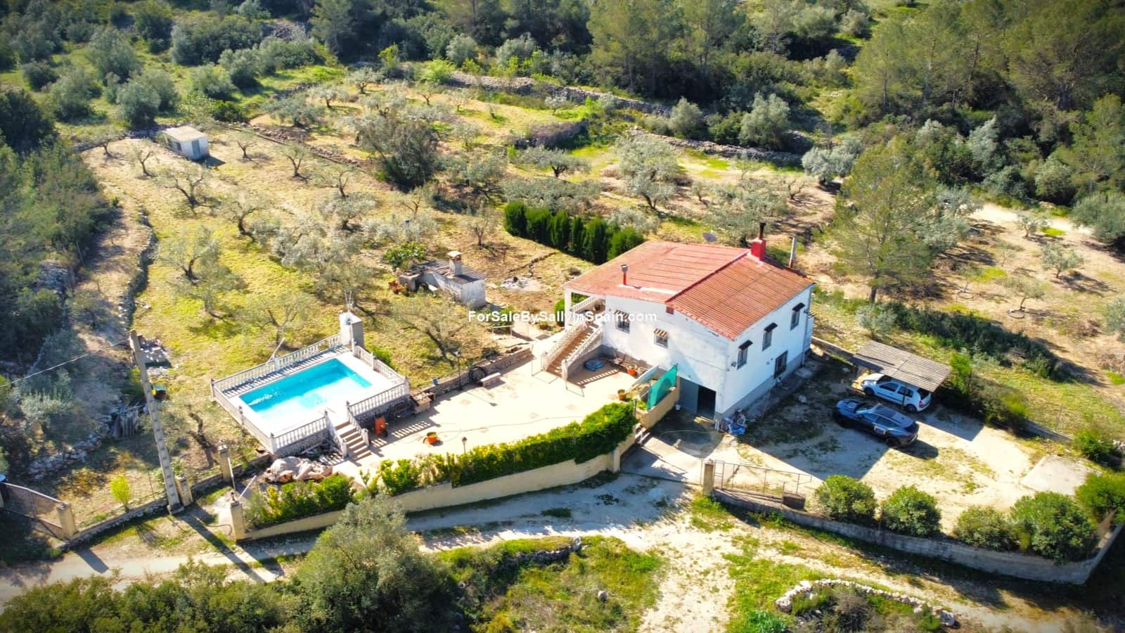 3 bedroom Villa for sale in Beniganim with pool garage - € 189,000 (Ref: 9733826)