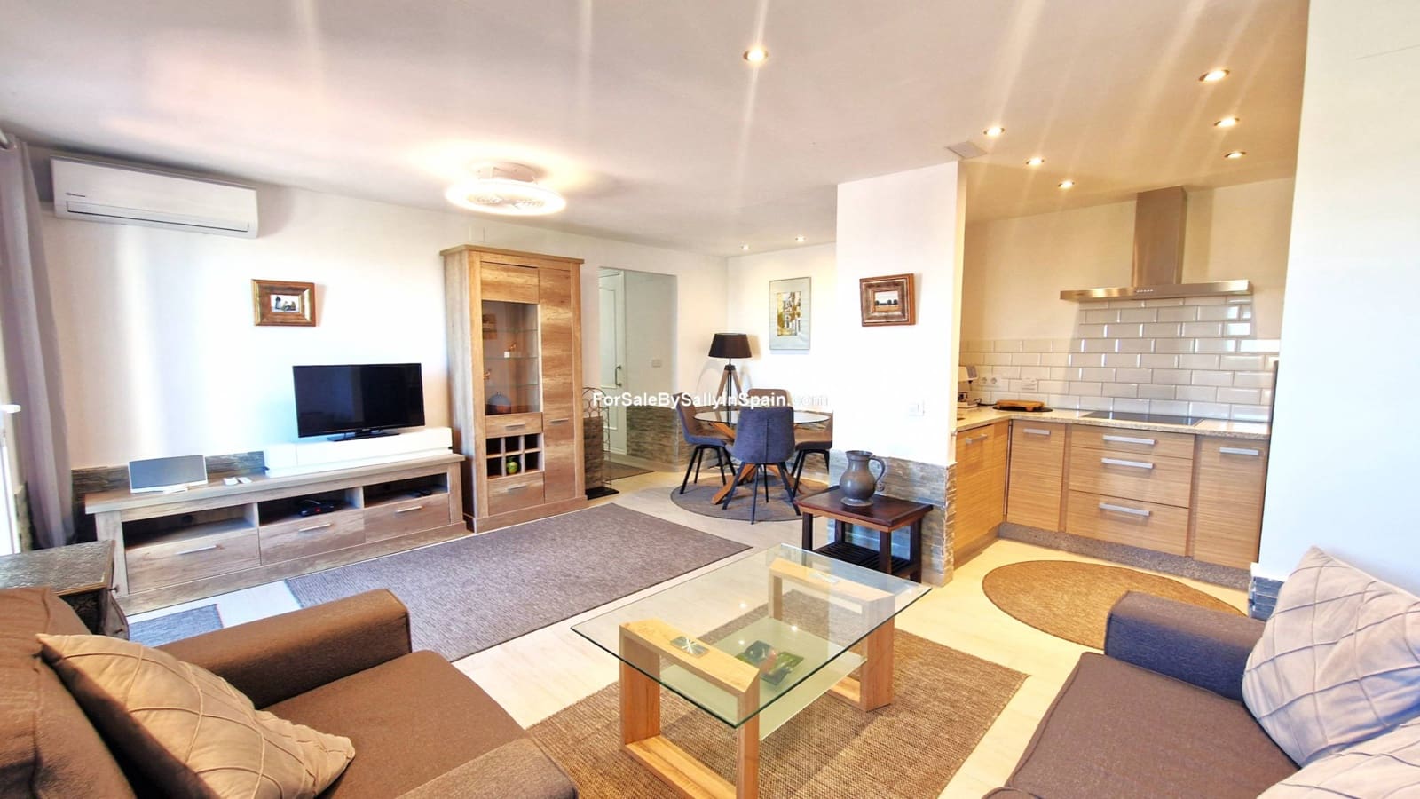 2 soveværelse Lejlighed til salg i Pego med swimmingpool garage - € 195.000 (Ref: 9805495)