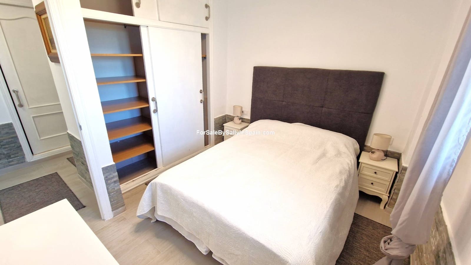 2 soveværelse Lejlighed til salg i Pego med swimmingpool garage - € 195.000 (Ref: 9805495)