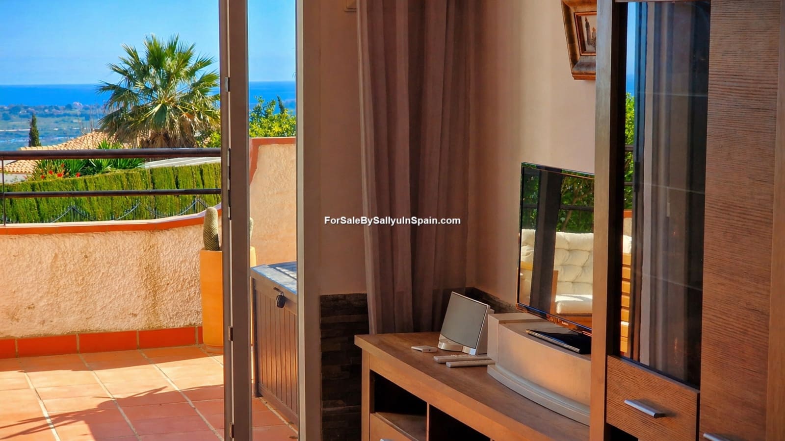 2 soveværelse Lejlighed til salg i Pego med swimmingpool garage - € 195.000 (Ref: 9805495)