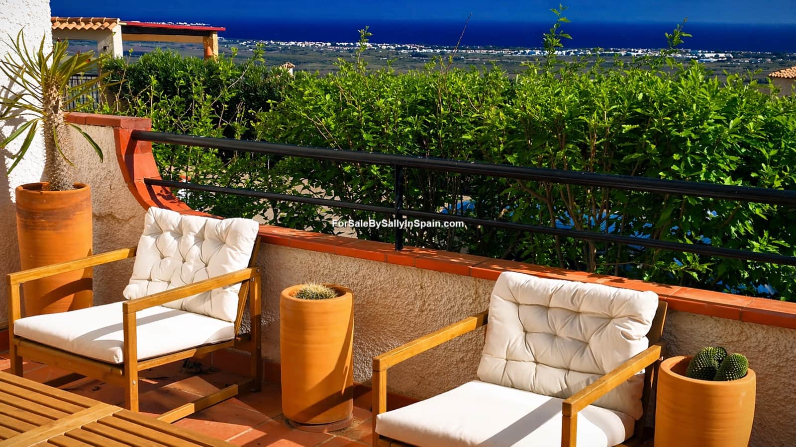 2 soveværelse Lejlighed til salg i Pego med swimmingpool garage - € 195.000 (Ref: 9805495)