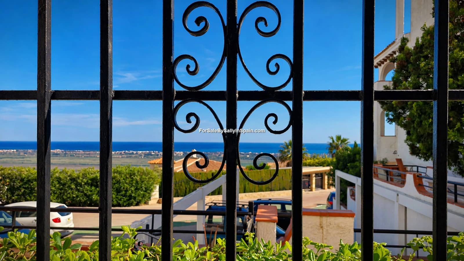 2 soveværelse Lejlighed til salg i Pego med swimmingpool garage - € 195.000 (Ref: 9805495)