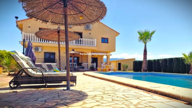 7 chambre Villa/Maison à vendre à Benigánim avec piscine garage - 475 000 € (Ref: 9820724)