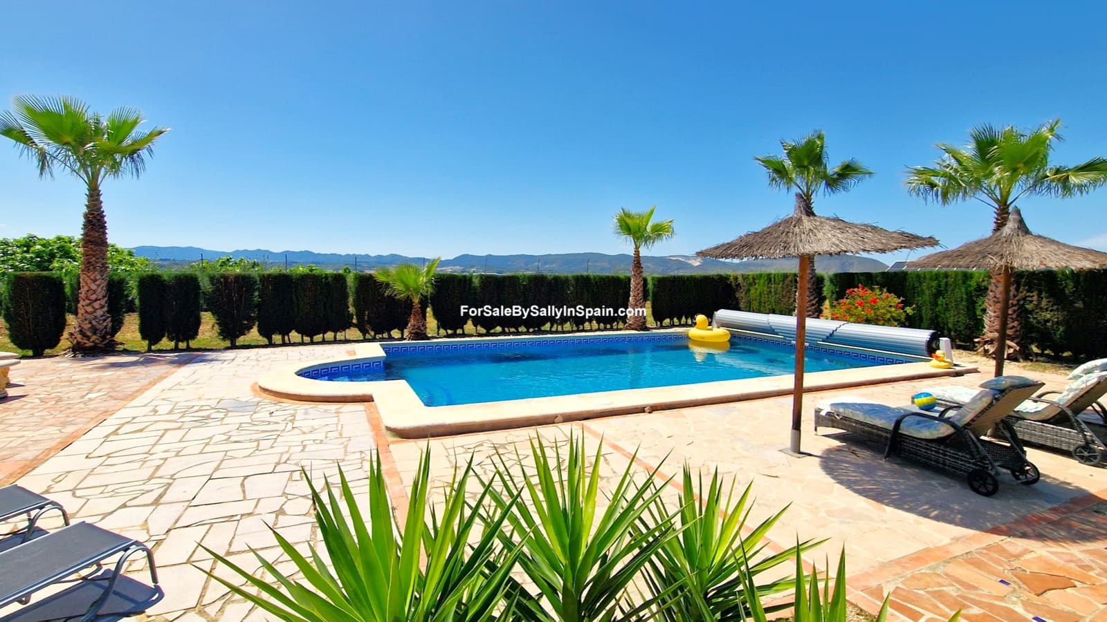 7 bedroom Villa for sale in Beniganim with pool garage - € 475,000 (Ref: 9820724)