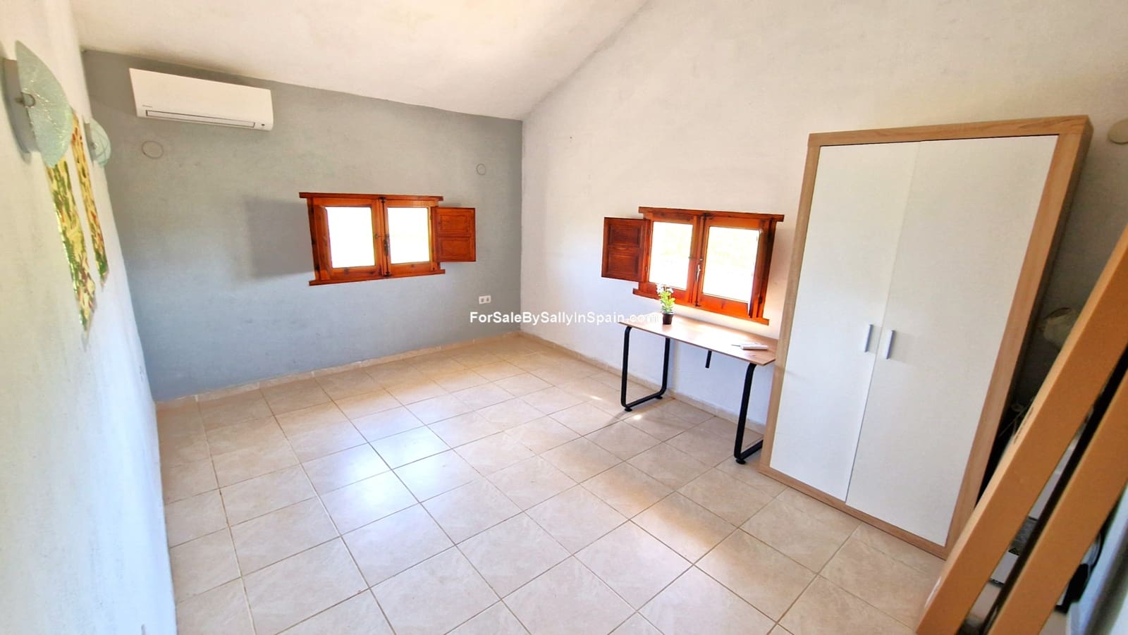 7 bedroom Villa for sale in Beniganim with pool garage - € 475,000 (Ref: 9820724)