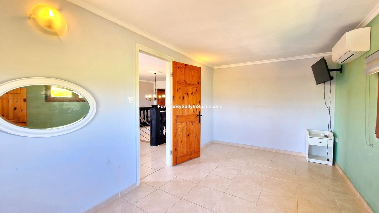 7 bedroom Villa for sale in Beniganim with pool garage - € 475,000 (Ref: 9820724)