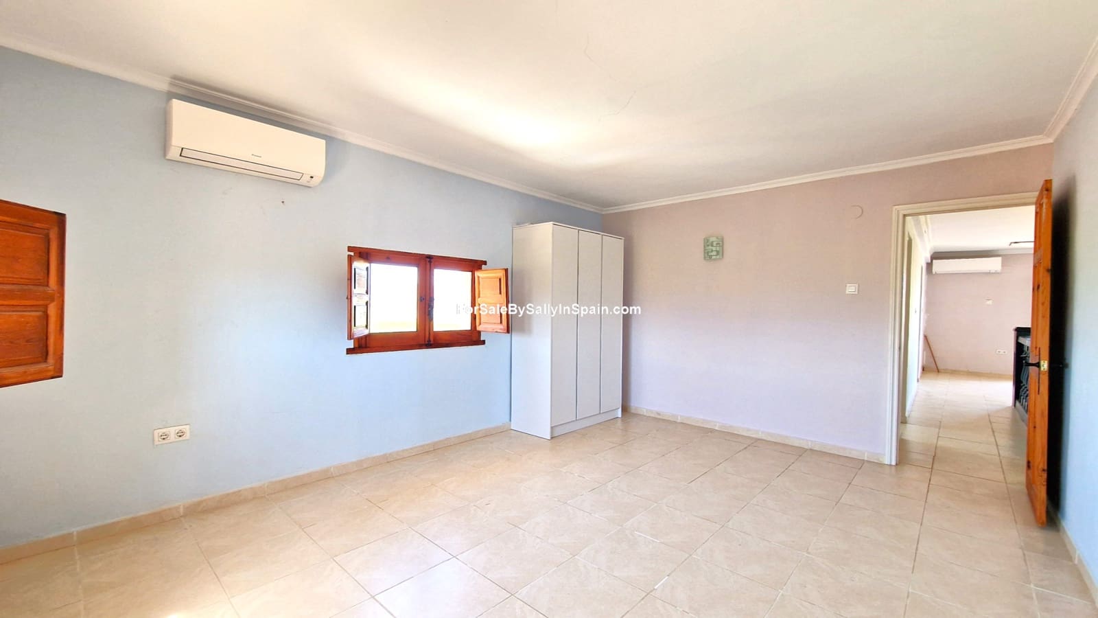 7 bedroom Villa for sale in Beniganim with pool garage - € 475,000 (Ref: 9820724)
