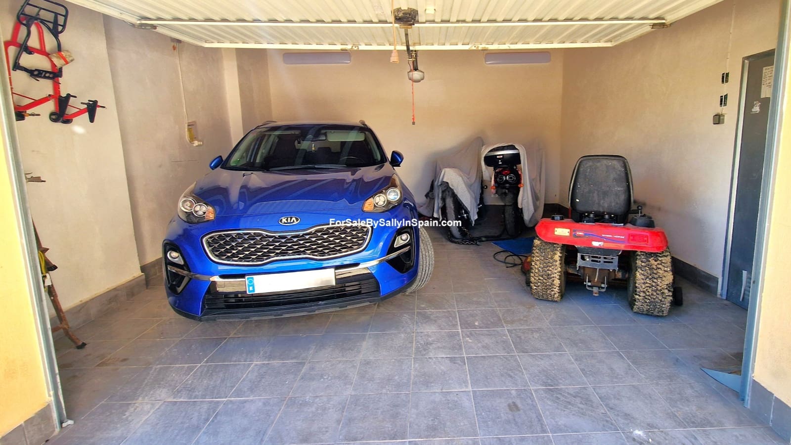7 bedroom Villa for sale in Beniganim with pool garage - € 475,000 (Ref: 9820724)