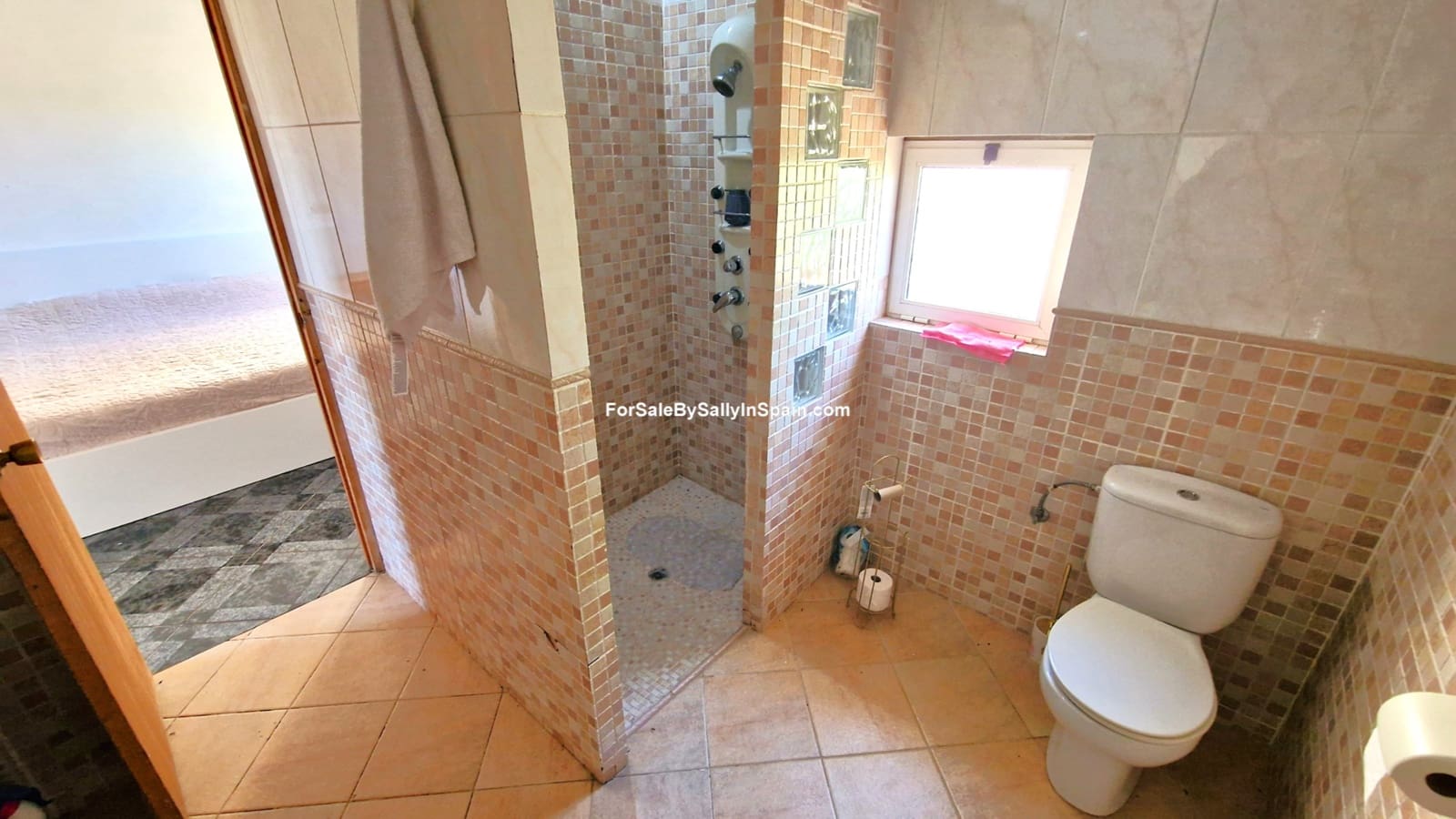 7 bedroom Villa for sale in Beniganim with pool garage - € 475,000 (Ref: 9820724)