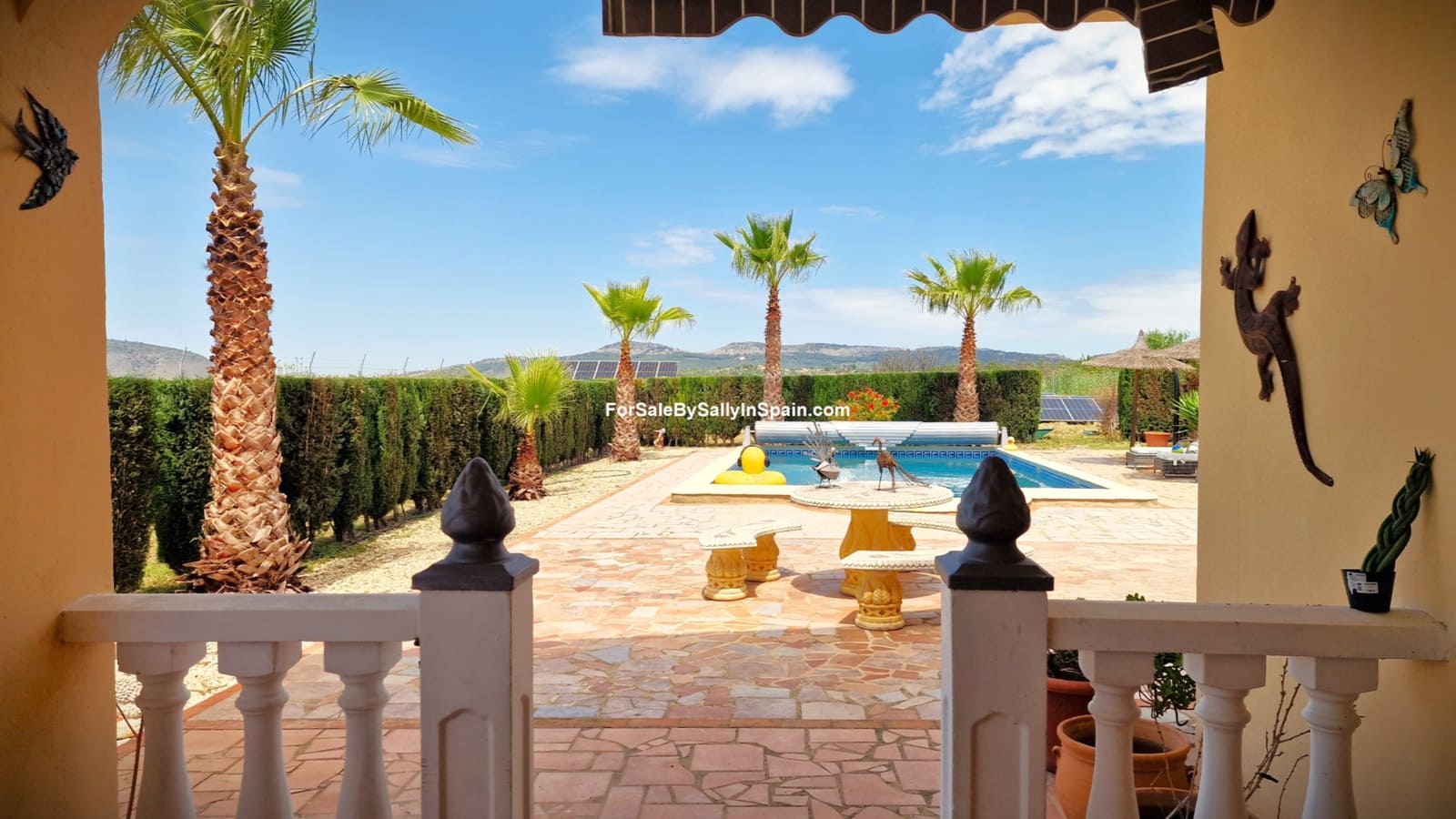 7 bedroom Villa for sale in Beniganim with pool garage - € 475,000 (Ref: 9820724)