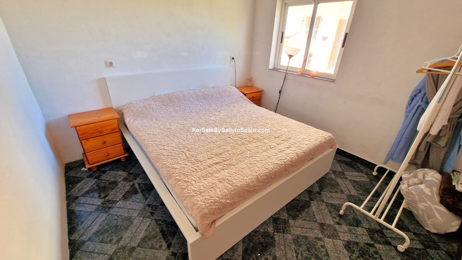 7 bedroom Villa for sale in Beniganim with pool garage - € 475,000 (Ref: 9820724)