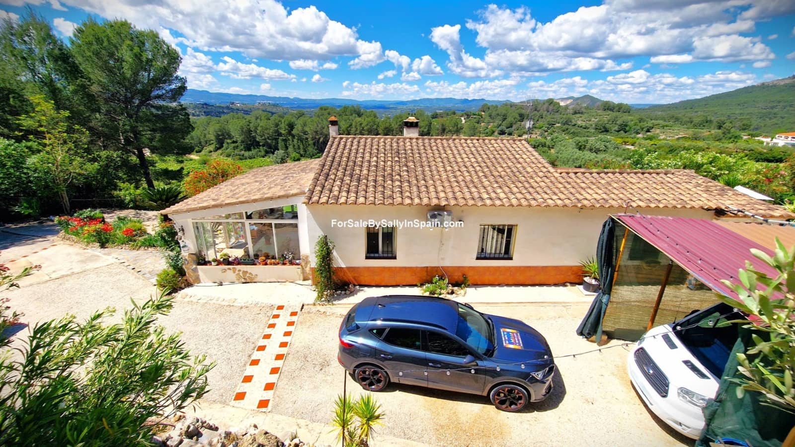 3 chambre Villa/Maison à vendre à Beniganim avec piscine garage - 325 000 € (Ref: 9841736)