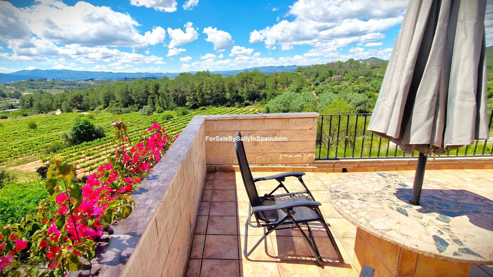 3 chambre Villa/Maison à vendre à Beniganim avec piscine garage - 325 000 € (Ref: 9841736)