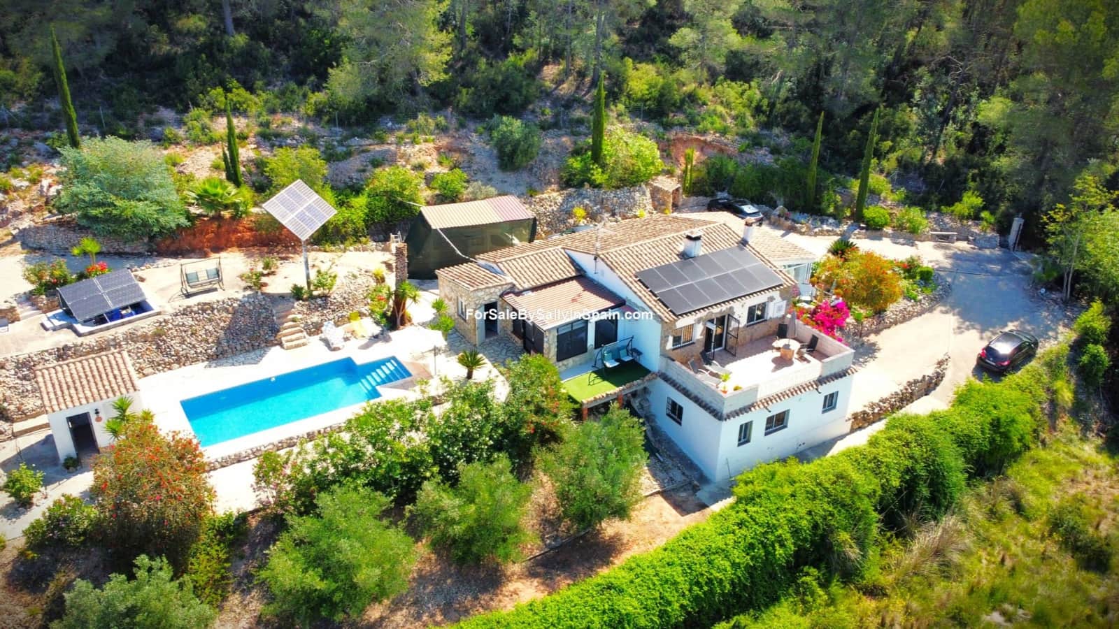 3 chambre Villa/Maison à vendre à Beniganim avec piscine garage - 325 000 € (Ref: 9841736)