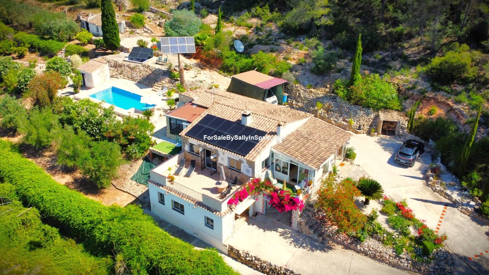 3 chambre Villa/Maison à vendre à Beniganim avec piscine garage - 325 000 € (Ref: 9841736)