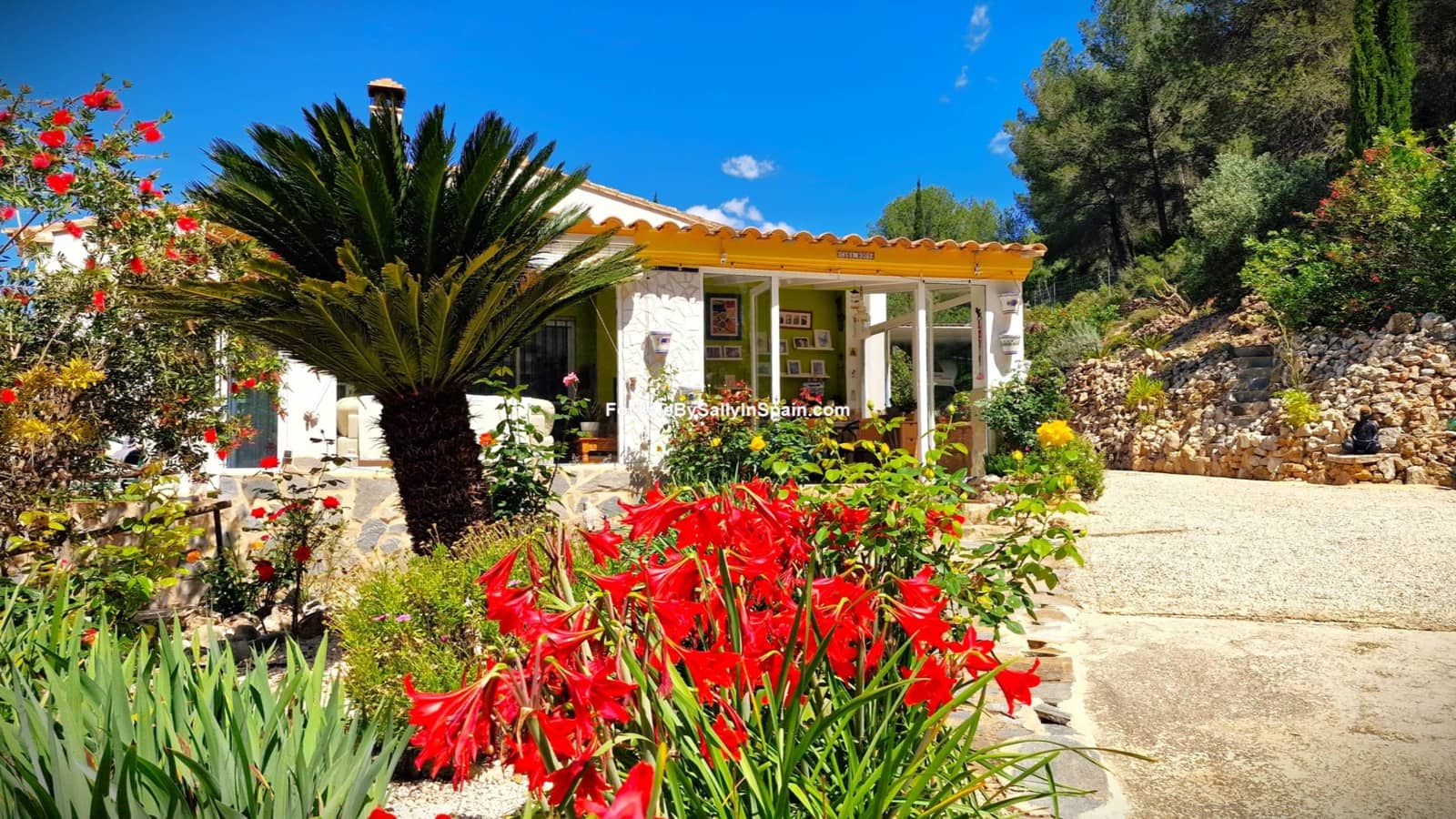 3 chambre Villa/Maison à vendre à Beniganim avec piscine garage - 325 000 € (Ref: 9841736)