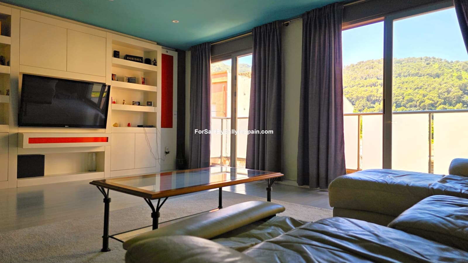 3 bedroom Townhouse for sale in Barx with pool garage - € 260,000 (Ref: 9874331)