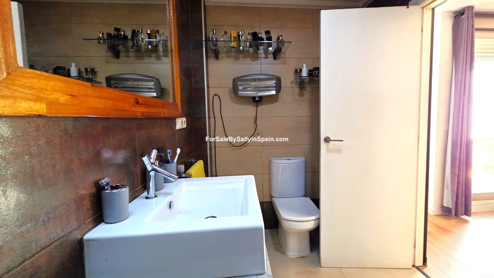 3 bedroom Townhouse for sale in Barx with pool garage - € 260,000 (Ref: 9874331)