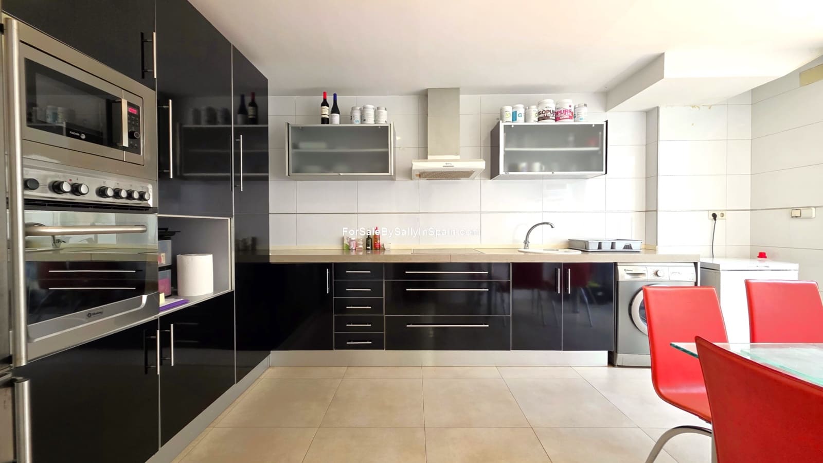 3 bedroom Townhouse for sale in Barx with pool garage - € 260,000 (Ref: 9874331)