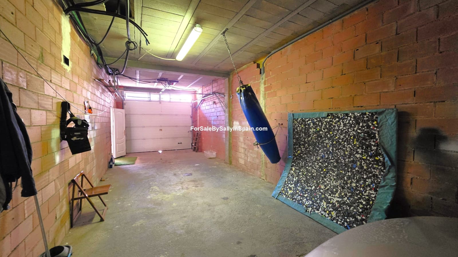 3 bedroom Townhouse for sale in Barx with pool garage - € 260,000 (Ref: 9874331)