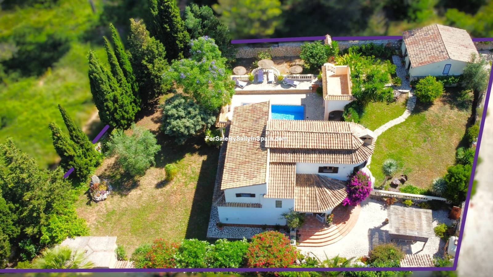 4 slaapkamer Villa te koop in Barx met zwembad garage - € 549.000 (Ref: 9895027)