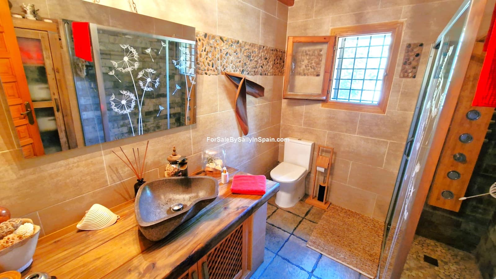 4 slaapkamer Villa te koop in Barx met zwembad garage - € 549.000 (Ref: 9895027)