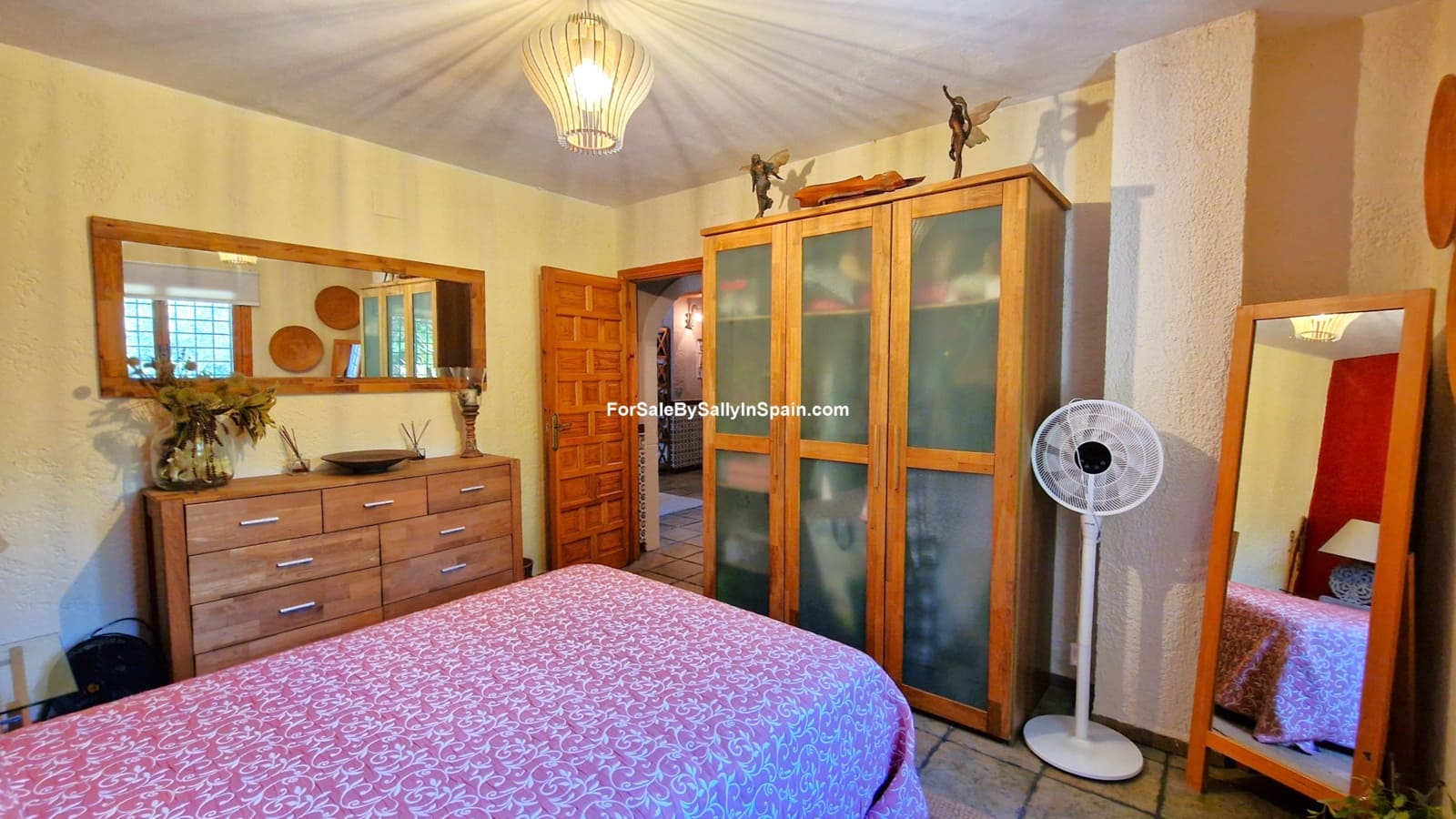 4 slaapkamer Villa te koop in Barx met zwembad garage - € 549.000 (Ref: 9895027)