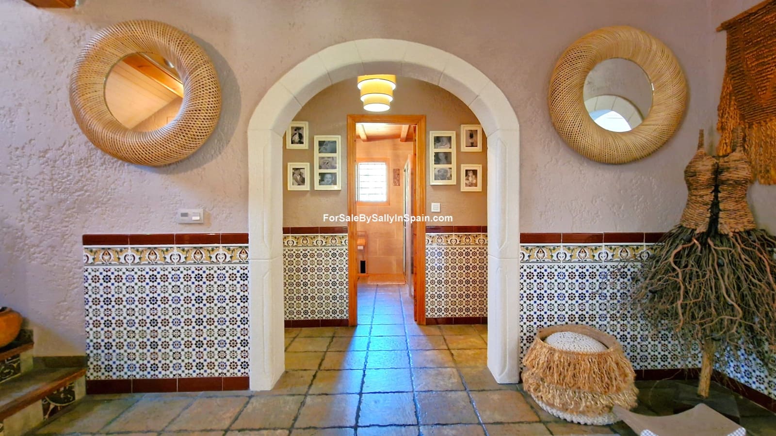 4 slaapkamer Villa te koop in Barx met zwembad garage - € 549.000 (Ref: 9895027)