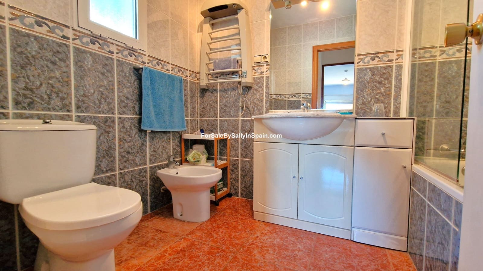 3 bedroom Villa for sale in Beniganim with pool garage - € 290,000 (Ref: 9920886)
