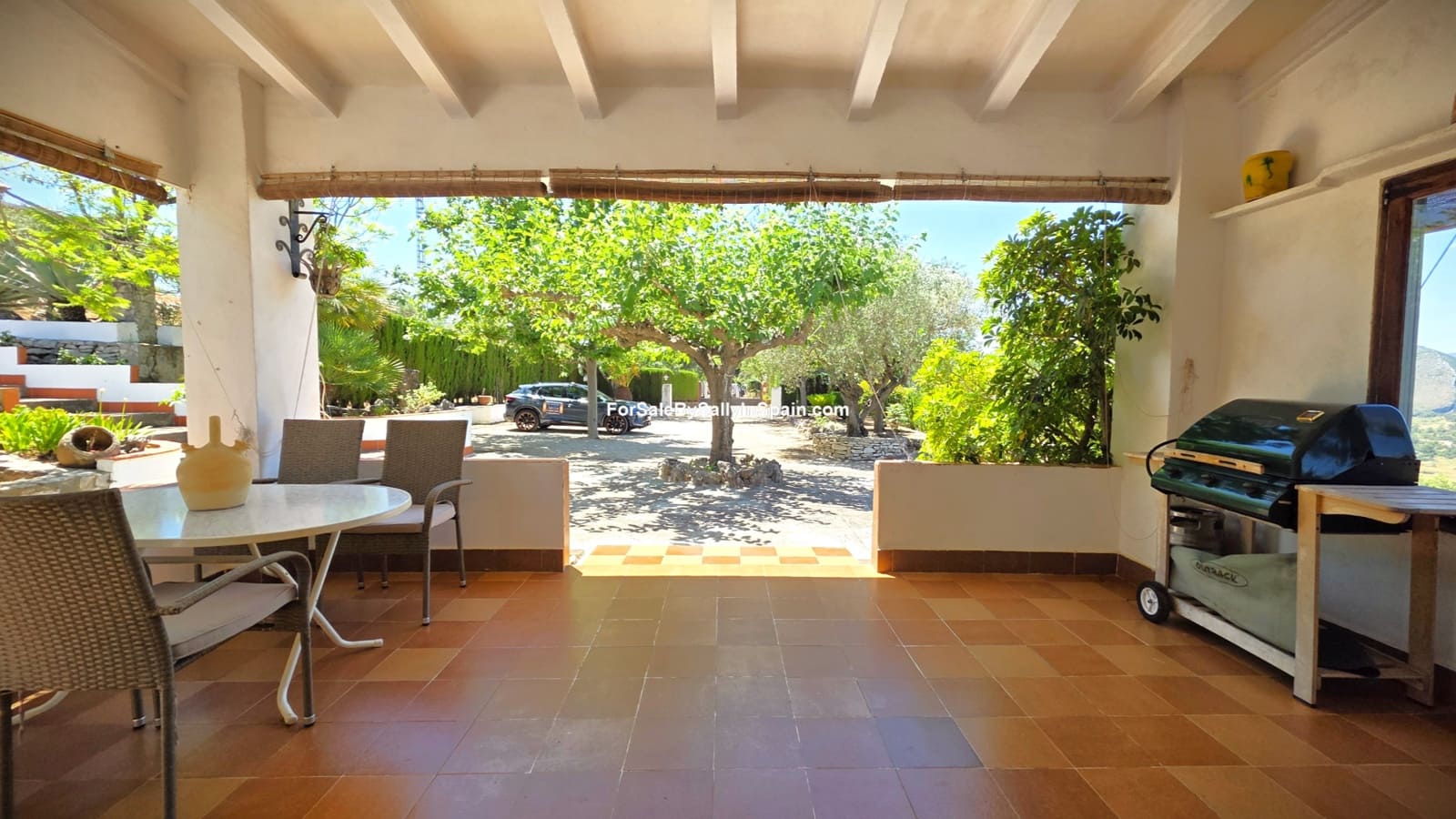 3 bedroom Villa for sale in Beniganim with pool garage - € 290,000 (Ref: 9920886)