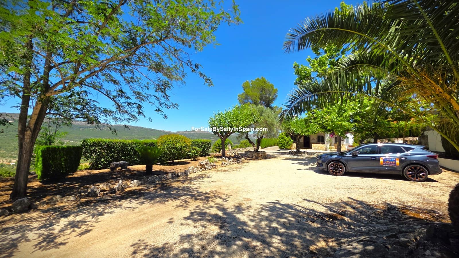 3 bedroom Villa for sale in Beniganim with pool garage - € 290,000 (Ref: 9920886)