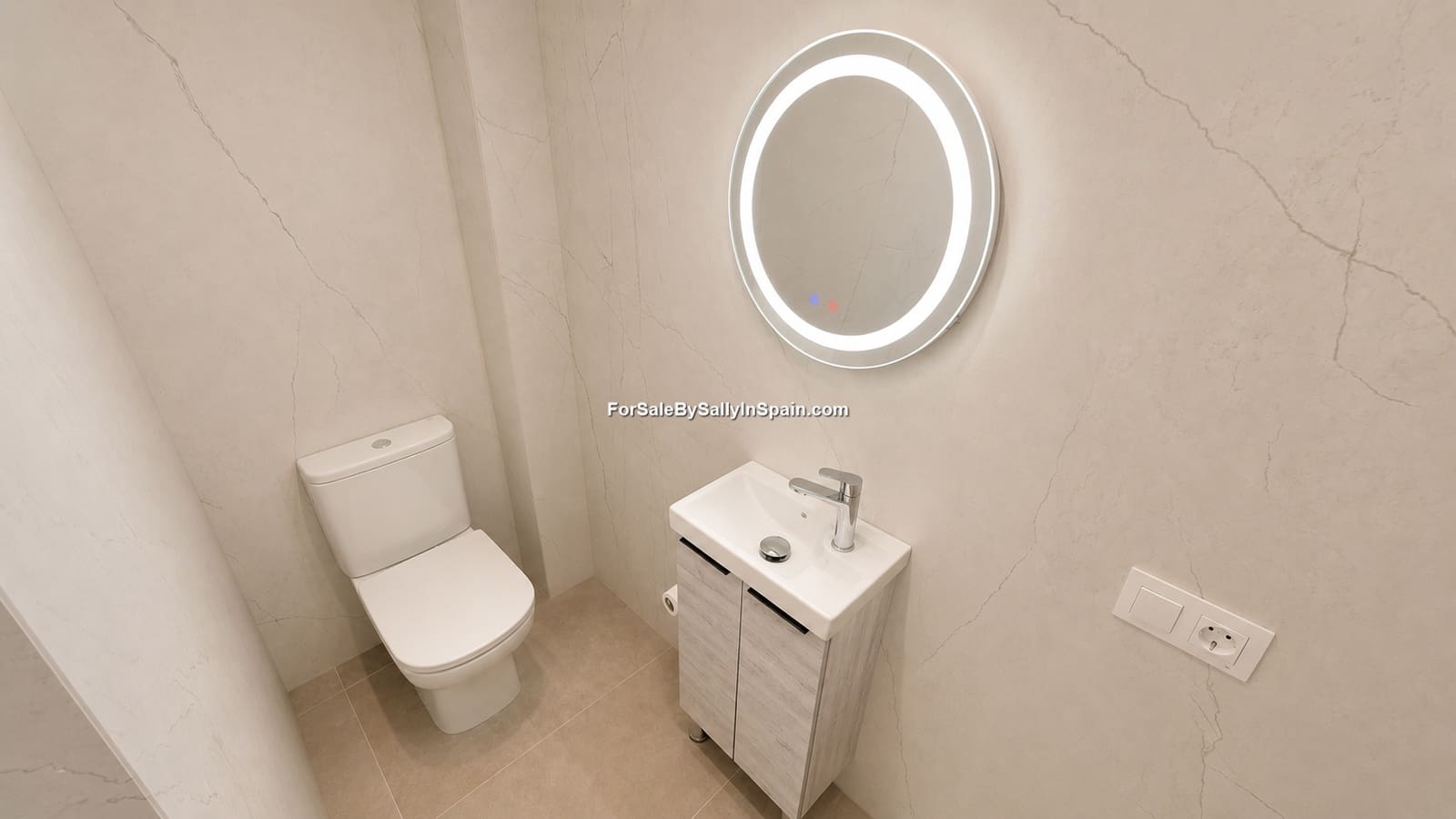 4 Zimmer Villa zu verkaufen in Barx mit Pool Garage - 799.000 € (Ref: 9932328)