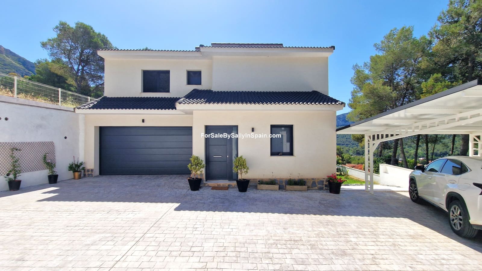 4 Zimmer Villa zu verkaufen in Barx mit Pool Garage - 799.000 € (Ref: 9932328)