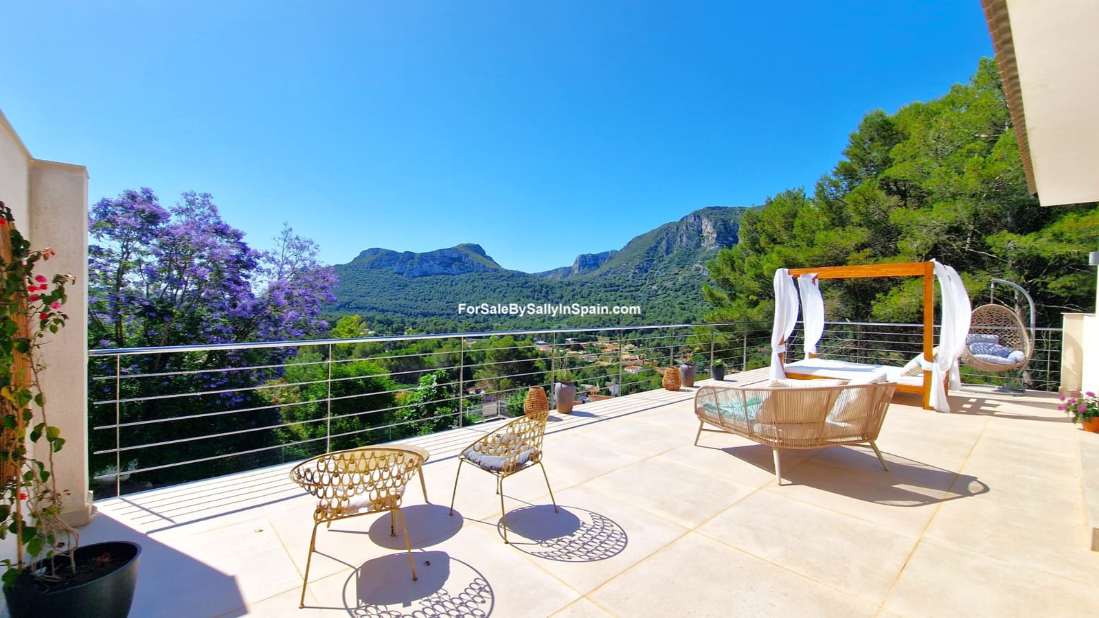 4 Zimmer Villa zu verkaufen in Barx mit Pool Garage - 799.000 € (Ref: 9932328)