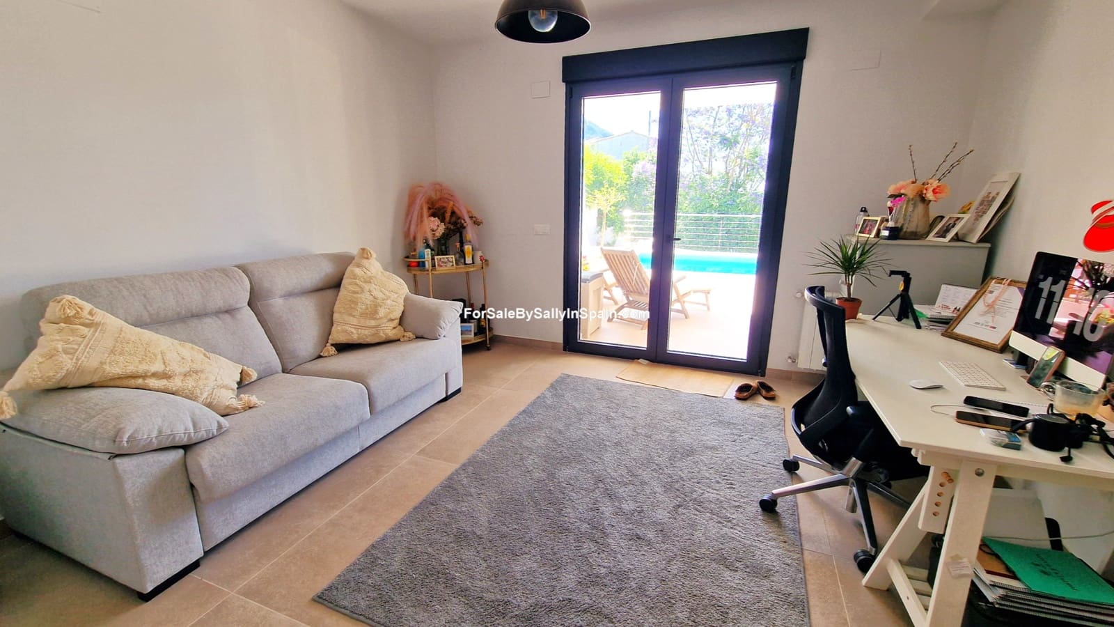 4 Zimmer Villa zu verkaufen in Barx mit Pool Garage - 799.000 € (Ref: 9932328)
