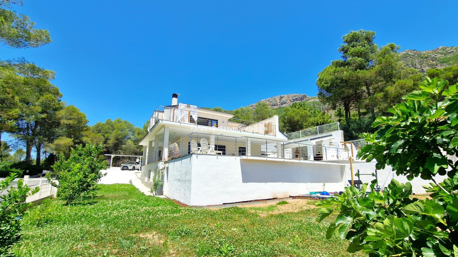 4 Zimmer Villa zu verkaufen in Barx mit Pool Garage - 799.000 € (Ref: 9932328)