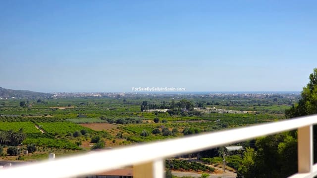 Chalet de 4 habitaciones en Palma de Gandía en venta con piscina garaje - 395.000 € (Ref: 9970846)