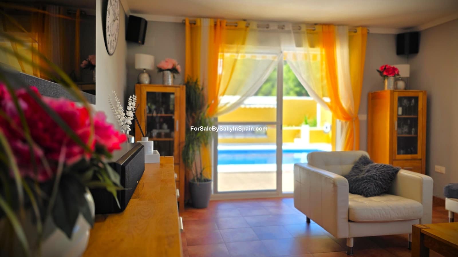 4 bedroom Villa for sale in Palma de Gandia with pool garage - € 395,000 (Ref: 9970846)