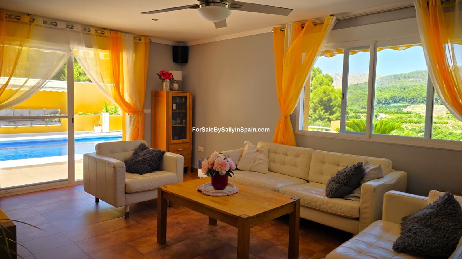 4 bedroom Villa for sale in Palma de Gandia with pool garage - € 395,000 (Ref: 9970846)