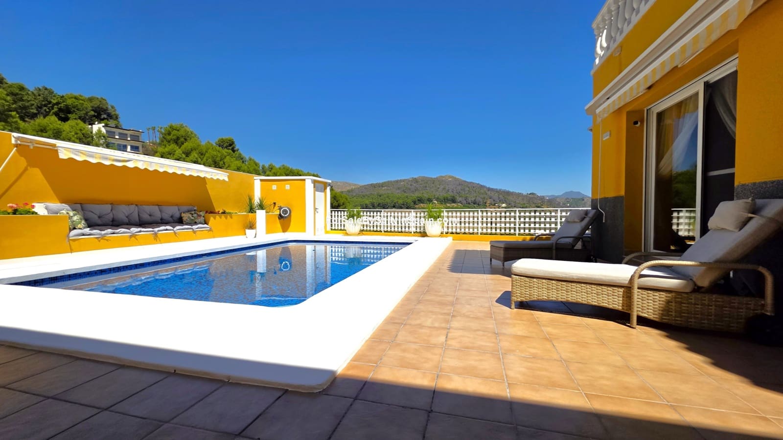 4 bedroom Villa for sale in Palma de Gandia with pool garage - € 395,000 (Ref: 9970846)