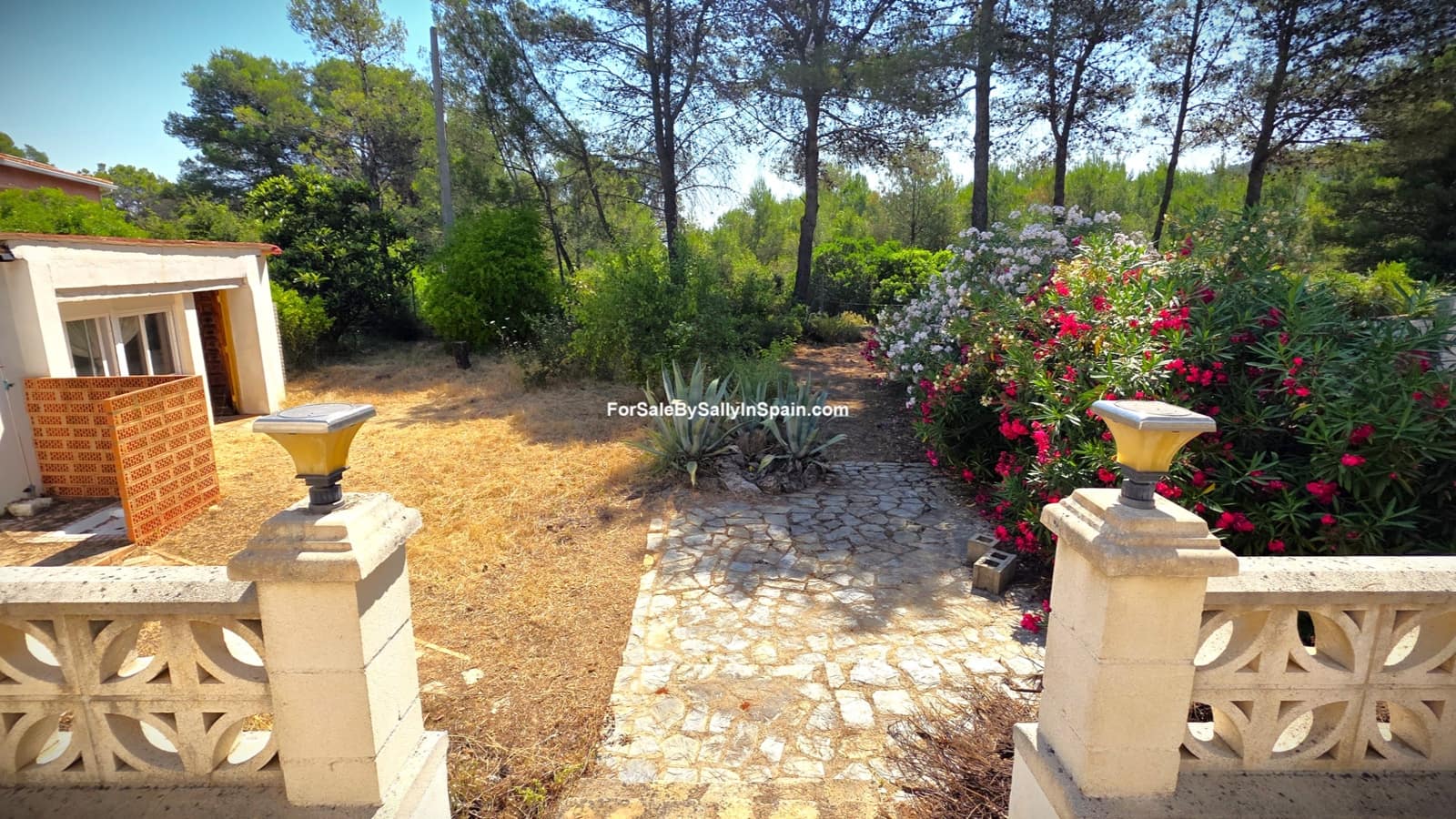 2 soverom Villa til salgs i Villalonga med garasje - € 185 000 (Ref: 9970847)