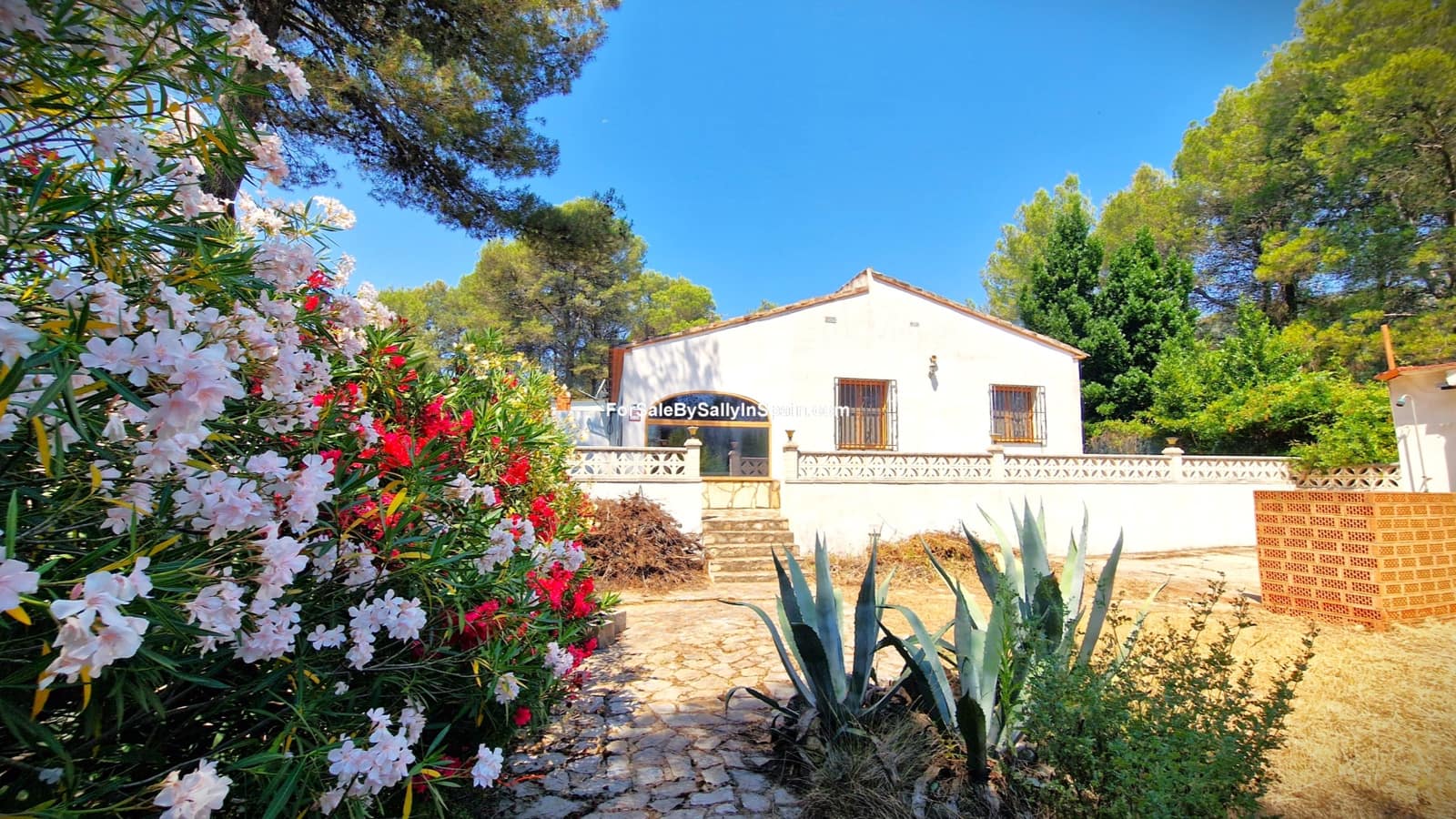 2 soverom Villa til salgs i Villalonga med garasje - € 185 000 (Ref: 9970847)