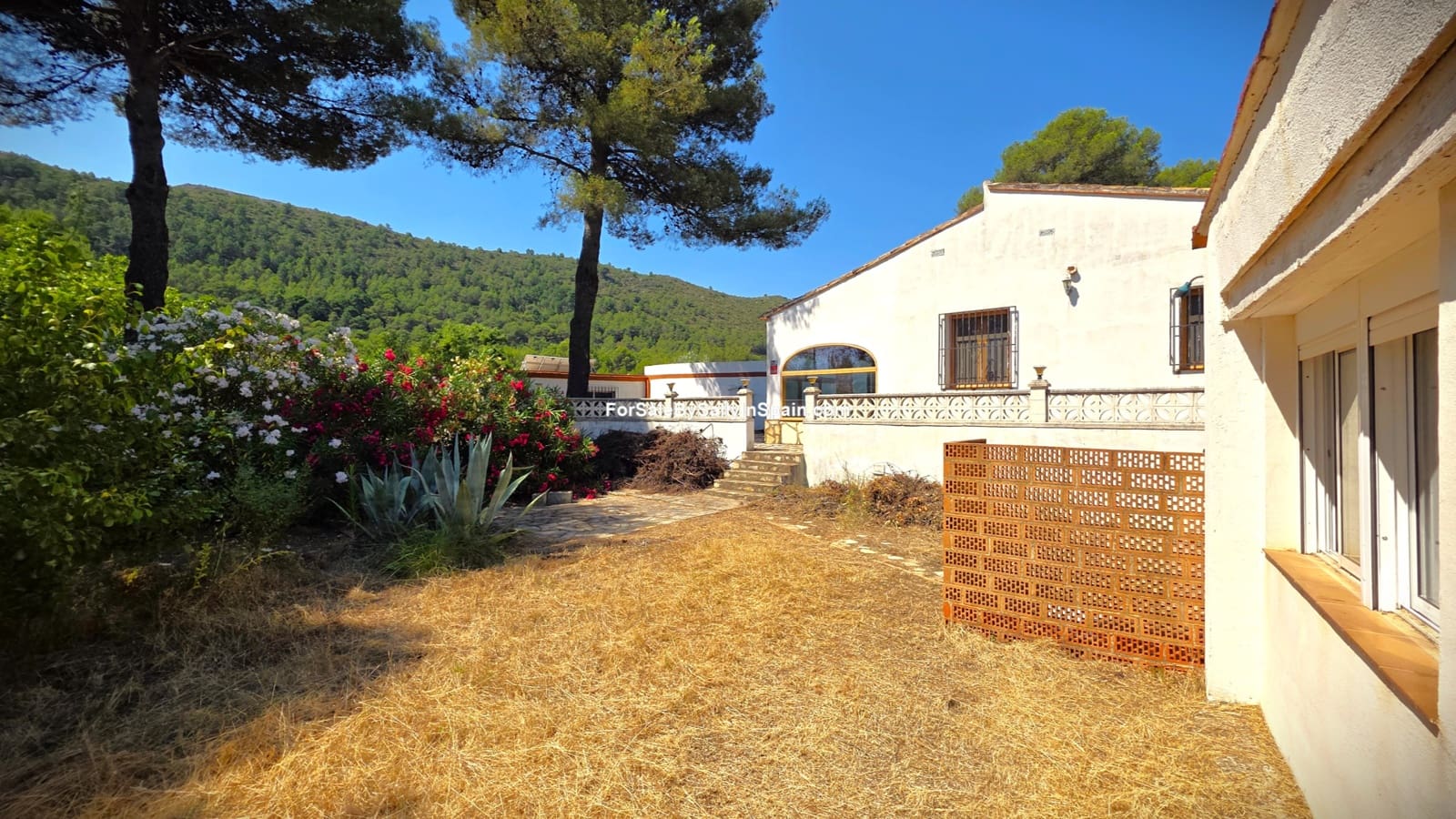 2 soverom Villa til salgs i Villalonga med garasje - € 185 000 (Ref: 9970847)