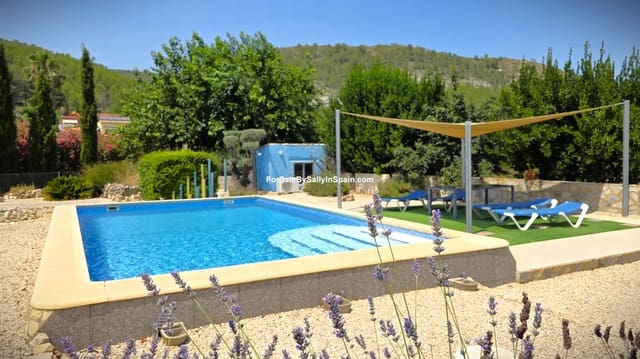 6 chambre Villa/Maison à vendre à L'Olleria avec piscine garage - 485 000 € (Ref: 9970904)