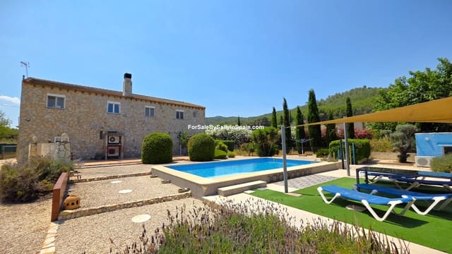 6 chambre Villa/Maison à vendre à L'Olleria avec piscine garage - 485 000 € (Ref: 9970904)
