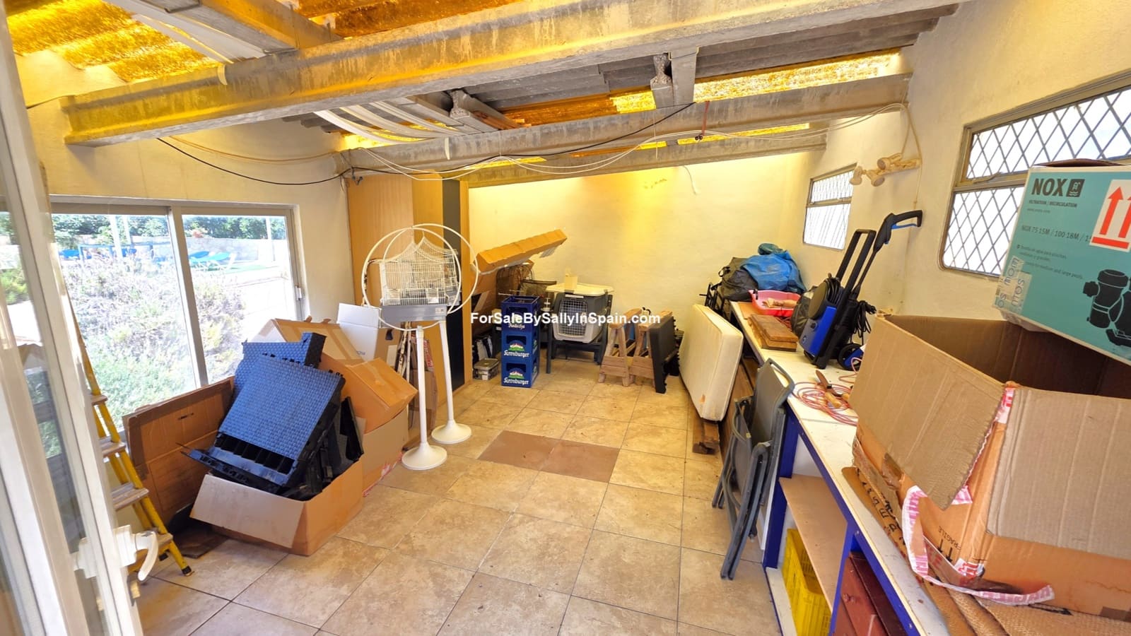 6 soverom Villa til salgs i L'Olleria med svømmebasseng garasje - € 485 000 (Ref: 9970904)