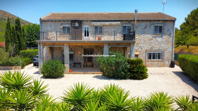 6 chambre Villa/Maison à vendre à L'Olleria avec piscine garage - 485 000 € (Ref: 9970904)
