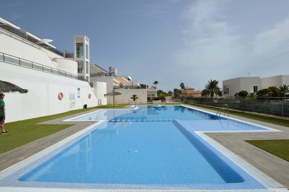 4 Zimmer Apartment zu verkaufen in Mojacar mit Pool Garage - 589.000 € (Ref: 10009302)