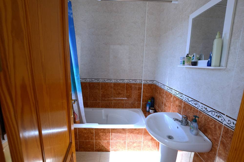 Casa de 2 habitaciones en Sorbas en venta con piscina garaje - 110.000 € (Ref: 10026165)