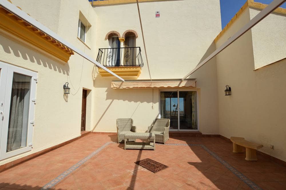 4 soveværelse Villa til salg i Bedar med swimmingpool garage - € 475.000 (Ref: 10095648)